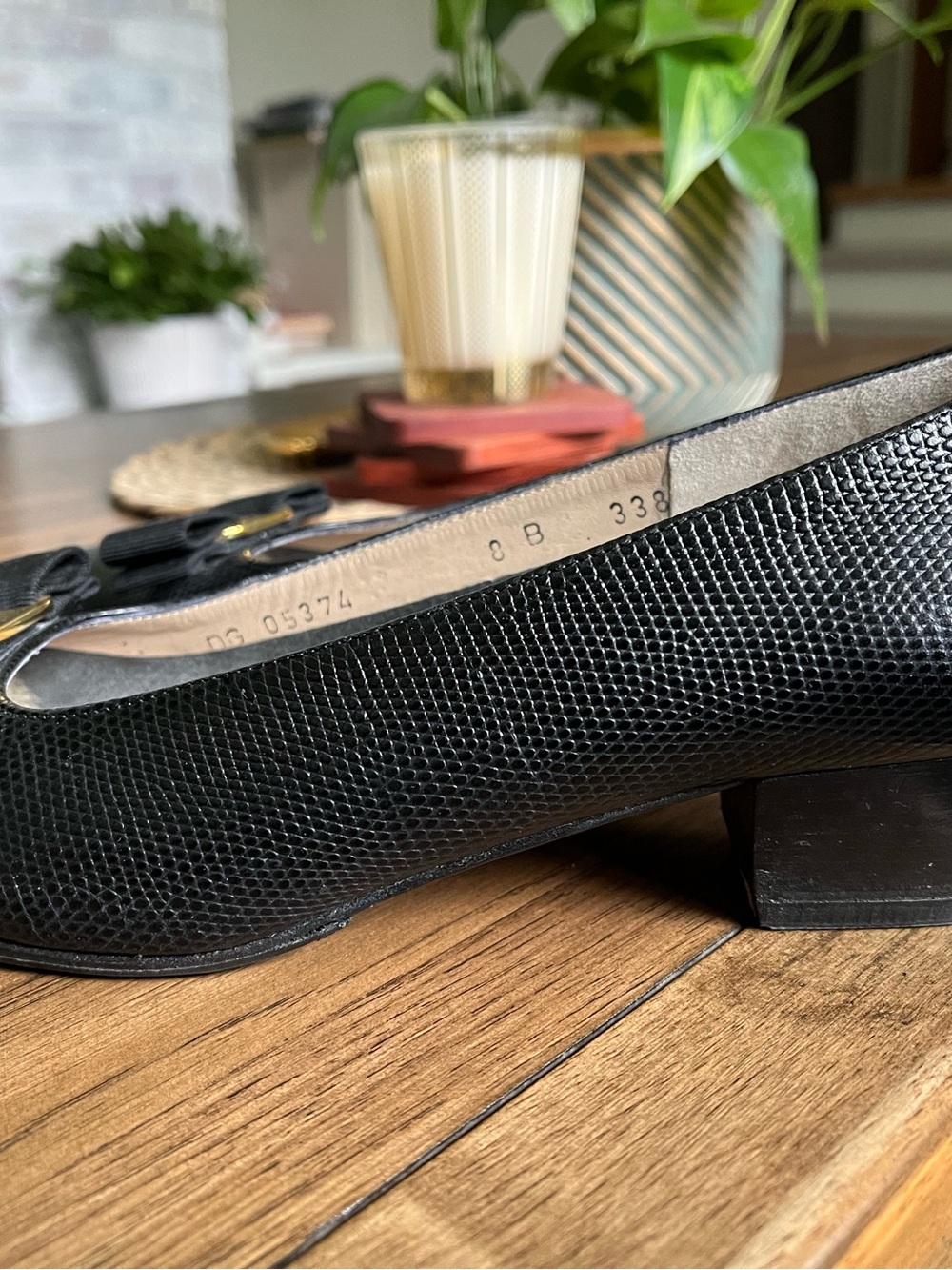 Salvatore Ferragamo size 8 - Picture 4 of 6